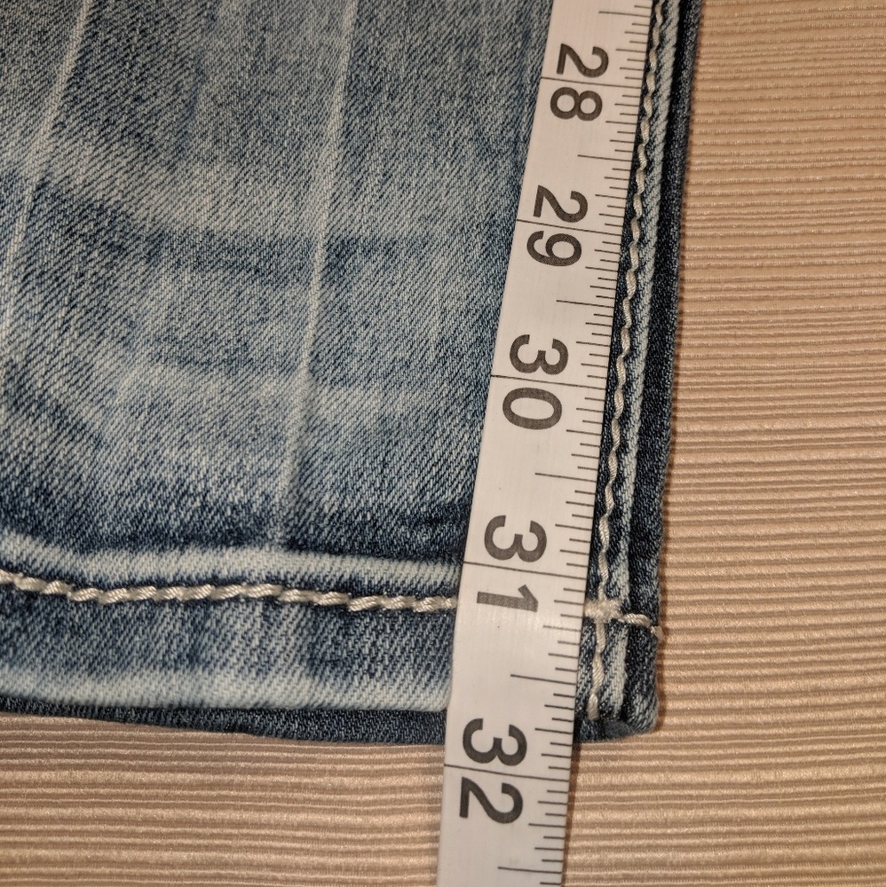 Miss Me Mid-Rise Easy Skinny Jeans - Picture 5 of 6